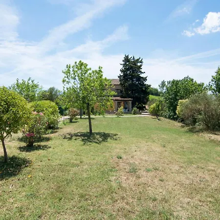 Charming In With Swimming Pool Apartamento